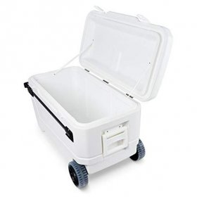 Igloo 110 qt. Hard Sided, White