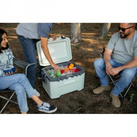 Igloo Overland 50 Qt Ice Chest Cooler, Green